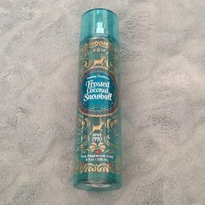 Frosted coconut snowball body mist